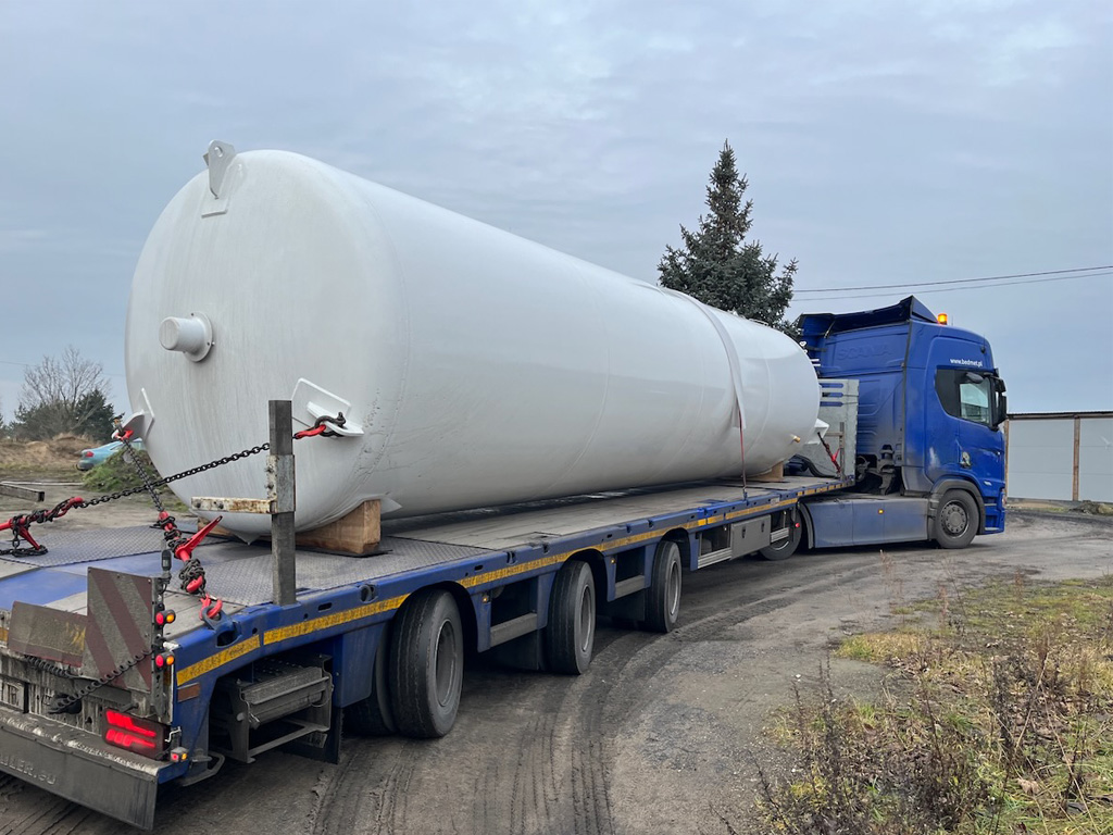 Stationary tanks and installations for liquid CO2 - Image 2